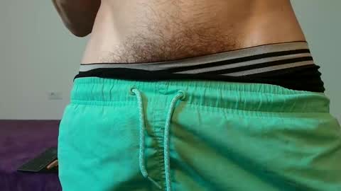 Snapshot of thetopalex chatting on 02/05/26, 03:44 TheTopAlex online show from 02/05/26, 03:44