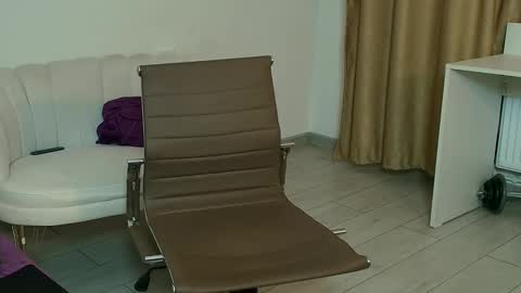 Snapshot of thetopalex chatting on 02/08/26, 05:33 TheTopAlex online show from 02/08/26, 05:33