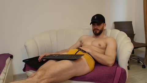 Snapshot of thetopalex chatting on 03/22/26, 06:06 TheTopAlex online show from 03/22/26, 06:06