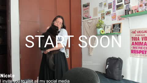 Snapshot of thetropicalseduction chatting on 12/31/24, 07:51 Nicole online show from 12/31/24, 07:51