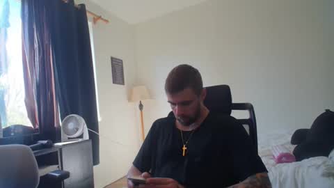 Snapshot of theufcfan_8181 chatting on 03/22/26, 10:35 troy online show from 03/22/26, 10:35