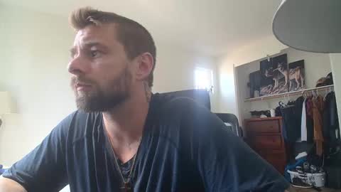 Snapshot of theufcfan_8181 chatting on 04/02/26, 10:29 troy online show from 04/02/26, 10:29