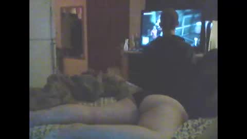 Snapshot of theunbound07 chatting on 10/17/25, 01:14 theunbound07 online show from 10/17/25, 01:14