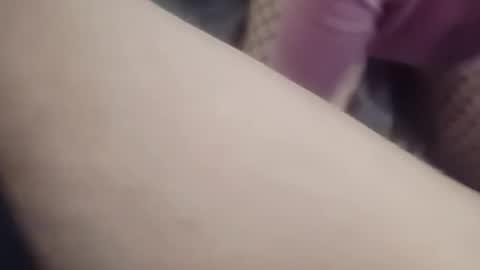 Snapshot of theunbound07 chatting on 04/14/26, 06:14 theunbound07 online show from 04/14/26, 06:14