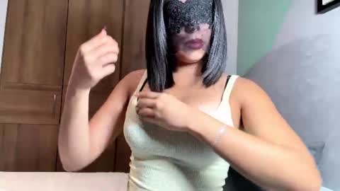 thevalentinanoir online show from 07/15/26, 02:06
