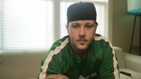 The Vibe Room online show from 09/15/25, 05:46