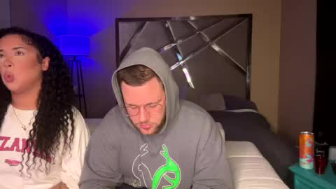 The Vibe Room online show from 10/04/25, 06:22