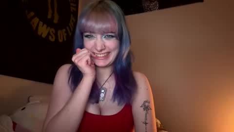 Snapshot of thewildwildwest chatting on 04/13/26, 02:17 West online show from 04/13/26, 02:17