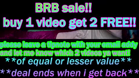 Snapshot of thewolfmaam chatting on 10/13/25, 09:37 Ana Adrenal  online show from 10/13/25, 09:37