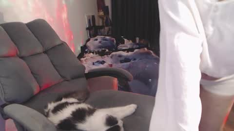 Snapshot of theysaidimcute chatting on 03/19/26, 08:46 theysaidimcute online show from 03/19/26, 08:46