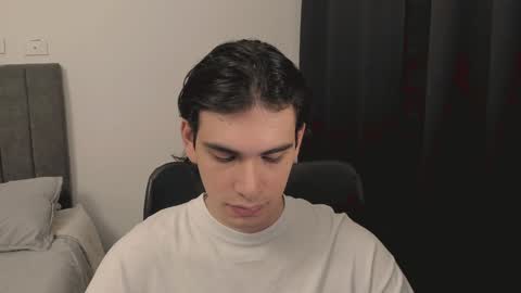 thiaan__ online show from 12/10/24, 04:13