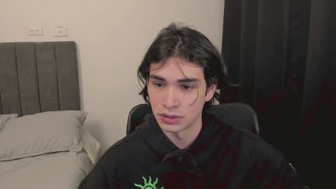 thiaan__ online show from 01/10/25, 12:59