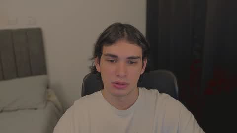 thiaan__ online show from 01/17/25, 02:50