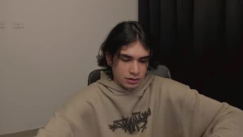 thiaan__ online show from 02/11/25, 12:38