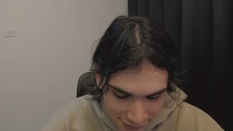 thiaan__ online show from 02/20/25, 01:25