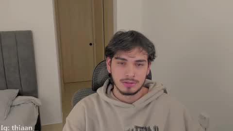 thiaan__ online show from 09/18/25, 12:34