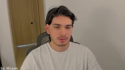 thiaan__ online show from 10/27/25, 09:19