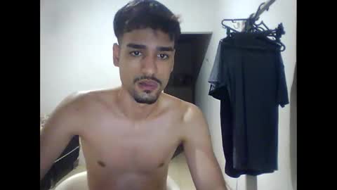 thiago22bk online show from 11/22/25, 06:07