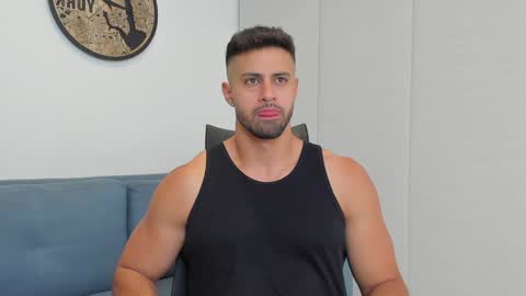 thiago_driussi online show from 12/14/24, 02:01
