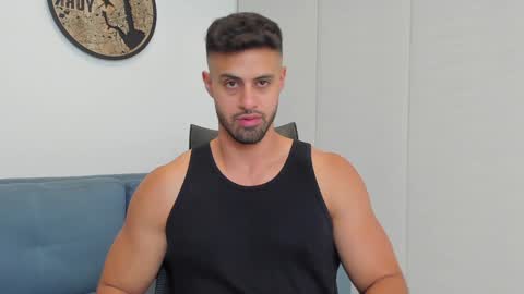 thiago_driussi online show from 12/14/24, 05:07