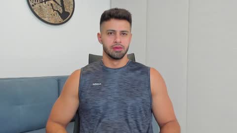 thiago_driussi online show from 12/18/24, 01:15