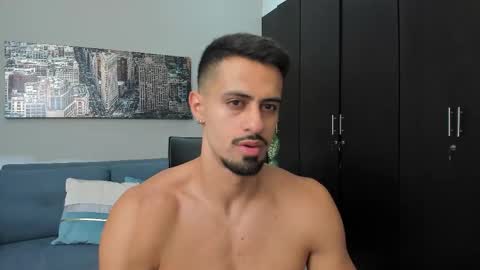 thiago_driussi online show from 11/15/25, 11:10