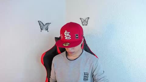 Snapshot of thiago_dv chatting on 01/09/26, 12:35 Thiago online show from 01/09/26, 12:35