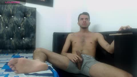 Snapshot of thiago_hairy chatting on 04/21/26, 05:58 thiago_hairy online show from 04/21/26, 05:58