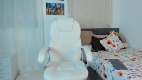 Manuel online show from 10/22/25, 11:59