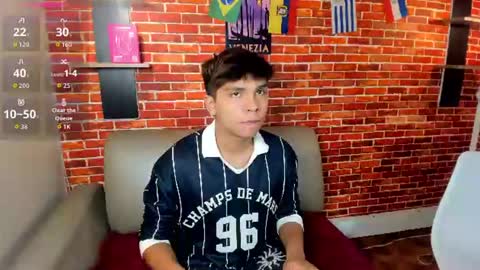 Snapshot of thiago_kozak chatting on 06/22/26, 12:46 thiago online show from 06/22/26, 12:46