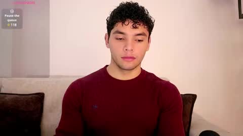 Just Thiago  online show from 03/04/25, 03:04