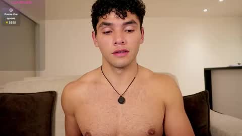 Snapshot of thiago_l chatting on 03/13/26, 04:30 Just Thiago online show from 03/13/26, 04:30