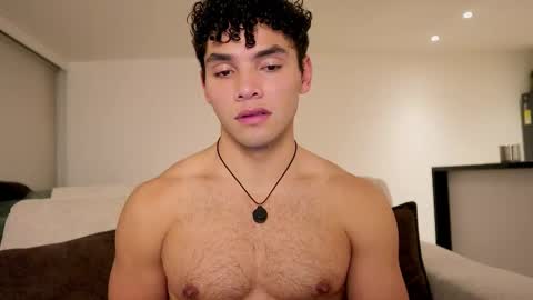 Snapshot of thiago_l chatting on 03/25/26, 02:28 Just Thiago online show from 03/25/26, 02:28