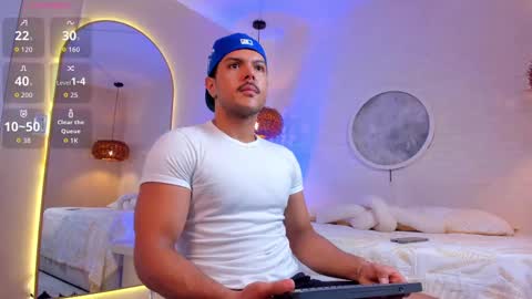 Snapshot of thiago_mercer chatting on 11/05/25, 10:04 Thiago online show from 11/05/25, 10:04