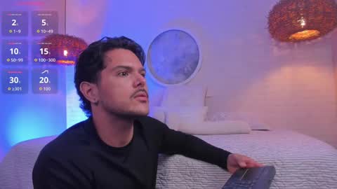 Snapshot of thiago_mercer chatting on 11/21/25, 11:09 Thiago online show from 11/21/25, 11:09