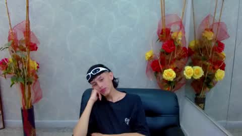 Snapshot of thiago_twink38 chatting on 10/08/25, 03:37 thiago_twink38 online show from 10/08/25, 03:37