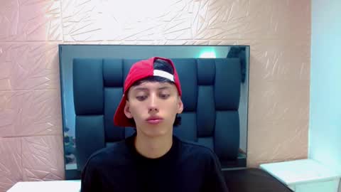 Snapshot of thiago_twink38 chatting on 02/10/26, 05:55 thiago_twink38 online show from 02/10/26, 05:55