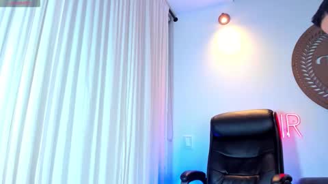 thiago online show from 11/12/25, 05:41