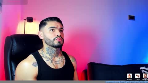 Snapshot of thiagoferrari1 chatting on 03/18/26, 02:37 thiago online show from 03/18/26, 02:37