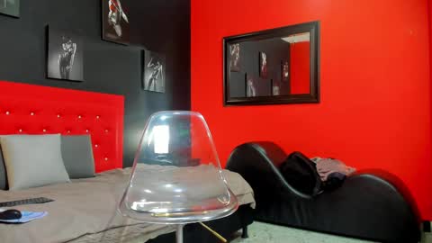 Thia Gomez online show from 09/23/25, 12:08