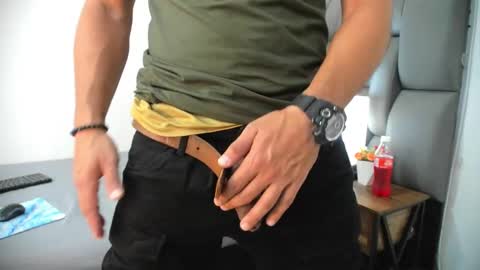 Snapshot of thiagomez17 chatting on 03/25/26, 07:09 Thia Gomez online show from 03/25/26, 07:09