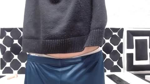 Snapshot of thiagos19 chatting on 04/16/26, 09:39 Thiago online show from 04/16/26, 09:39