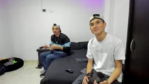 Thiago Wells online show from 02/13/25, 01:40