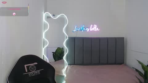  thiana  online show from 10/12/25, 03:05