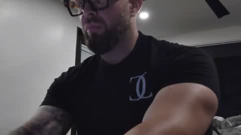 Snapshot of thiccbull12 chatting on 07/19/26, 06:17 thiccbull12 online show from 07/19/26, 06:17