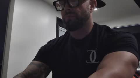 Snapshot of thiccbull12 chatting on 08/03/26, 12:32 thiccbull12 online show from 08/03/26, 12:32