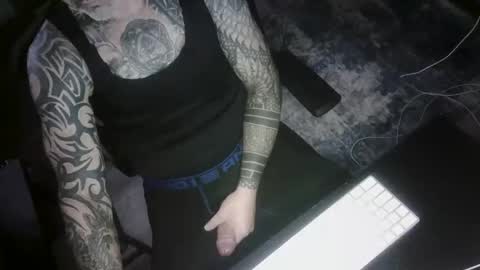 Snapshot of thicchogg chatting on 02/18/26, 10:00 thicchogg online show from 02/18/26, 10:00