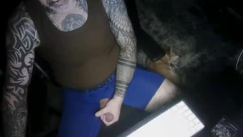 Snapshot of thicchogg chatting on 02/20/26, 01:35 thicchogg online show from 02/20/26, 01:35