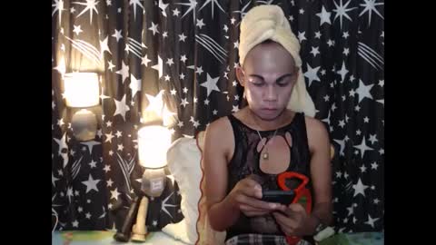 Snapshot of thick_bigcock13 chatting on 12/22/24, 11:00 gil online show from 12/22/24, 11:00