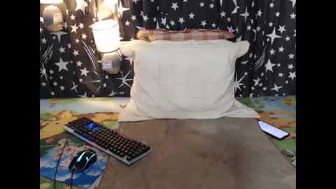 Snapshot of thick_bigcock13 chatting on 12/28/24, 05:33 gil online show from 12/28/24, 05:33